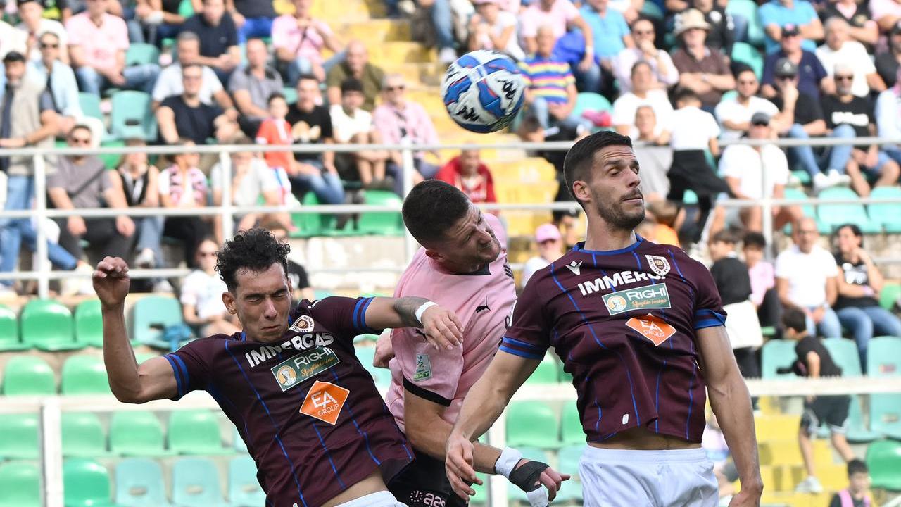 Reggiana-Cosenza, per i granata è già scontro salvezza