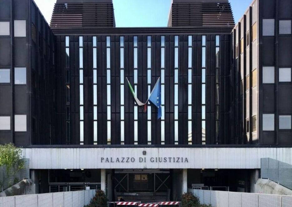 Atti sessuali sull’allieva 14enne L’educatore condannato a 4 anni