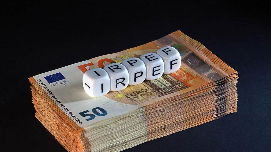 Versamenti Irpef, Italia spaccata in due: più di un milione di italiani non pagano tasse e contributi