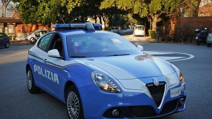 Una volante della polizia