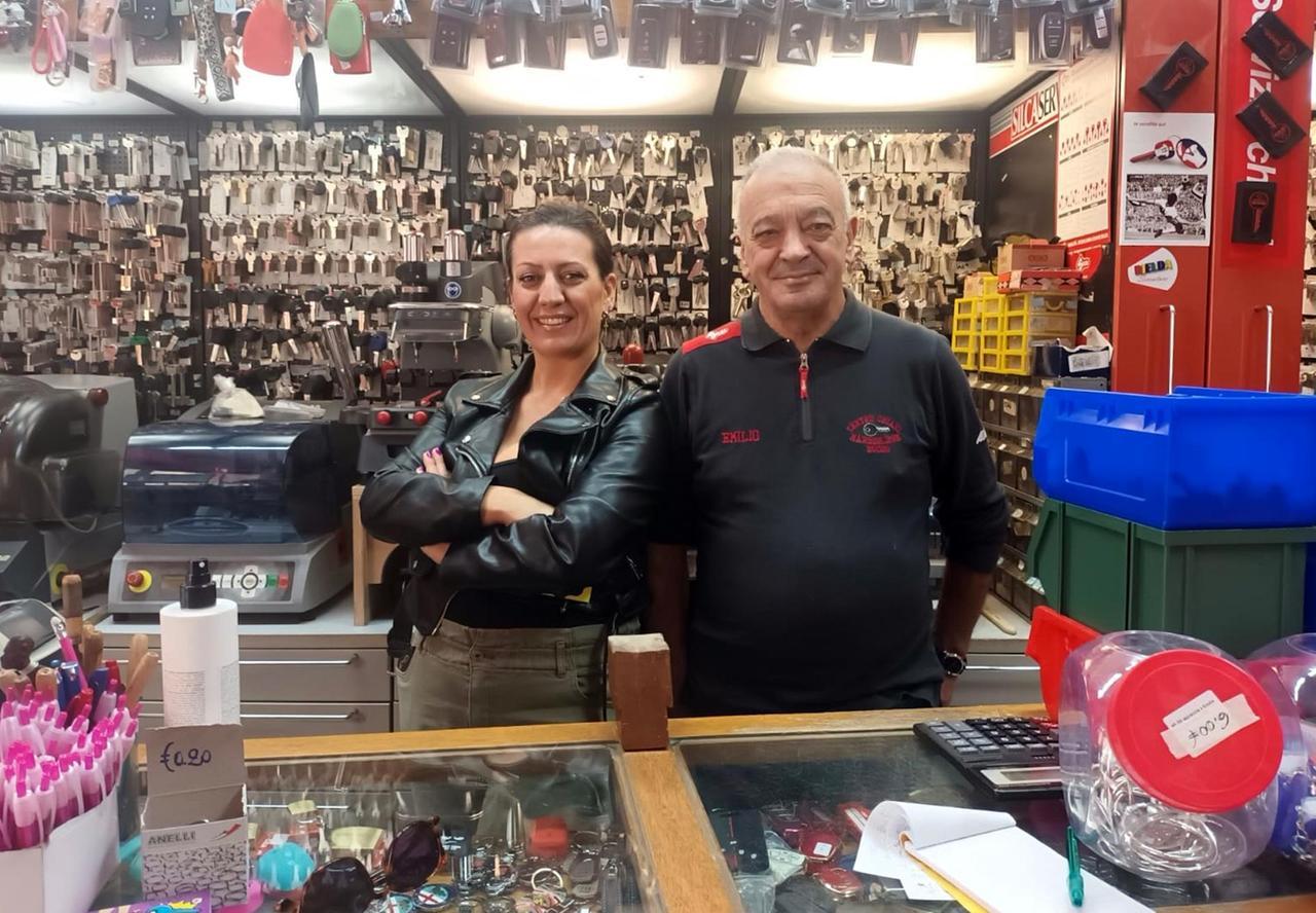 Chiavi, scarpe e pazienza: “Ho deciso di continuare il mestiere di babbo”
