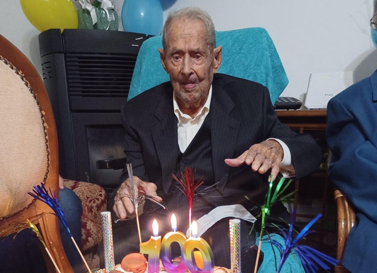 San Teodoro, festa grande per i 100 anni di Bachisio Bacciu