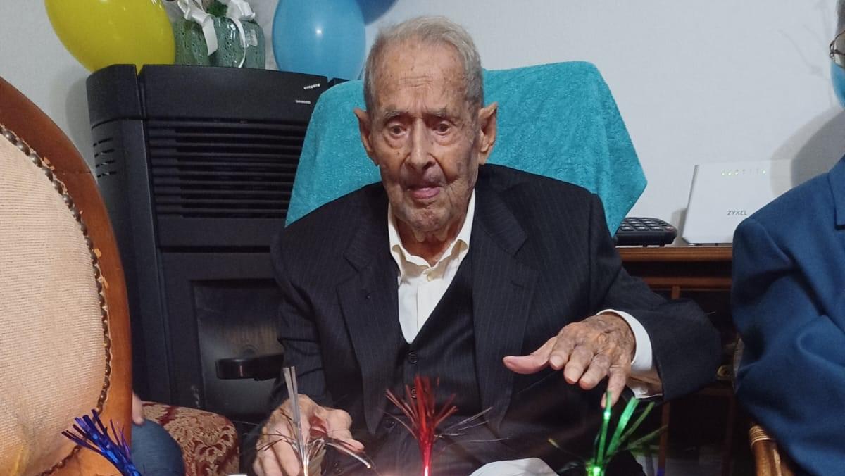 San Teodoro, festa grande per i 100 anni di Bachisio Bacciu