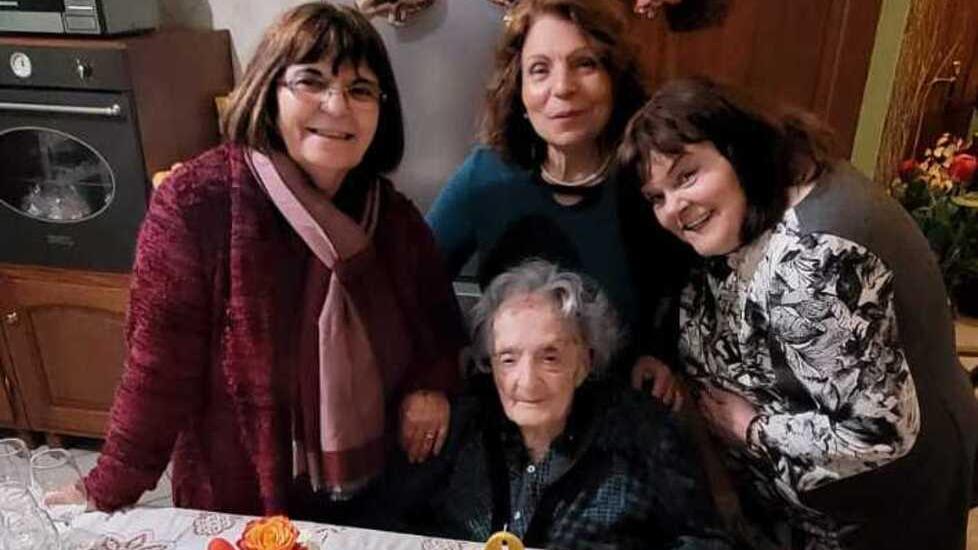 Pattada in festa, “zia” Sabina Monzitta compie 107 anni