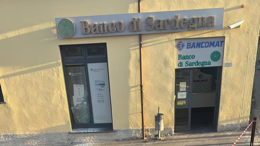 Banche e supermercati, quattro assalti in 7 giorni: cresce la paura nell’isola