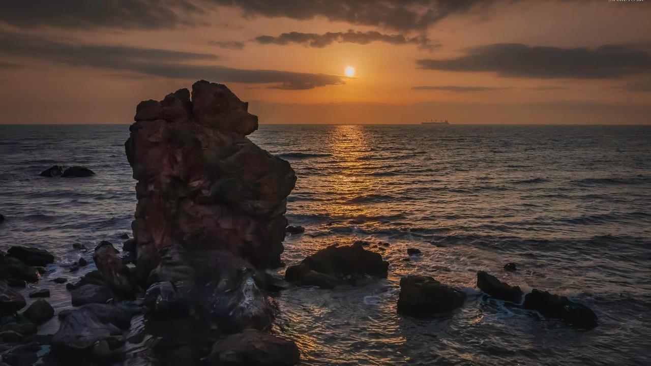 E dallo scoglio del Cormorano di Livorno è tutto. Grazie a Marc Saylon