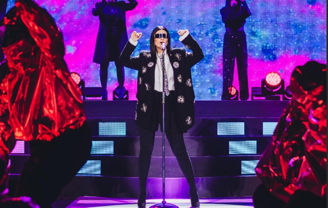 Laura Pausini sul palco con Erio: il concerto di Livorno è già sold out