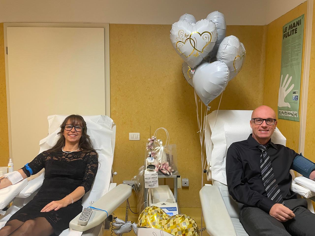 
	Giulia e Michele al centro trasfusionale del Meyer prima delle nozze

