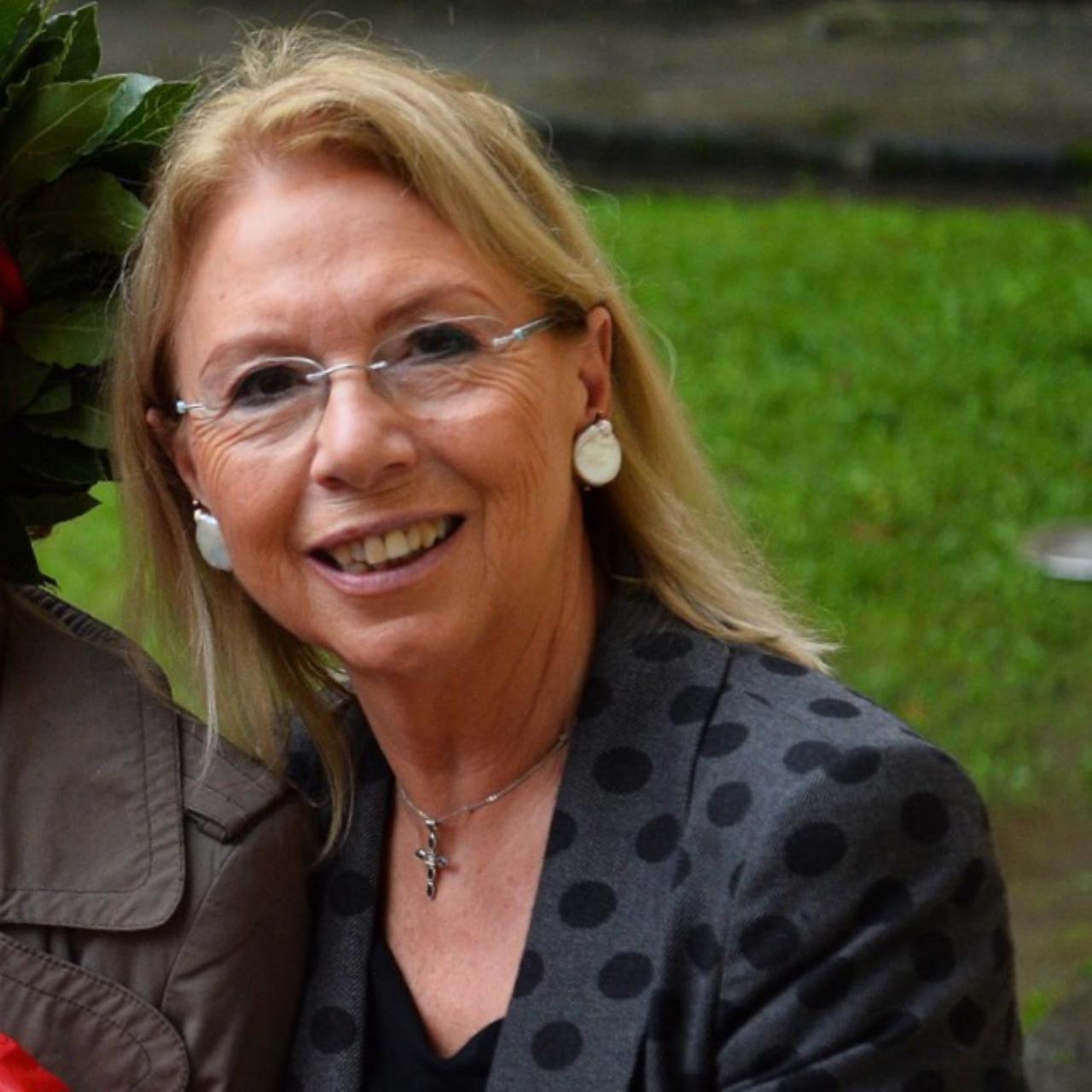 
	Franca Accorsini

