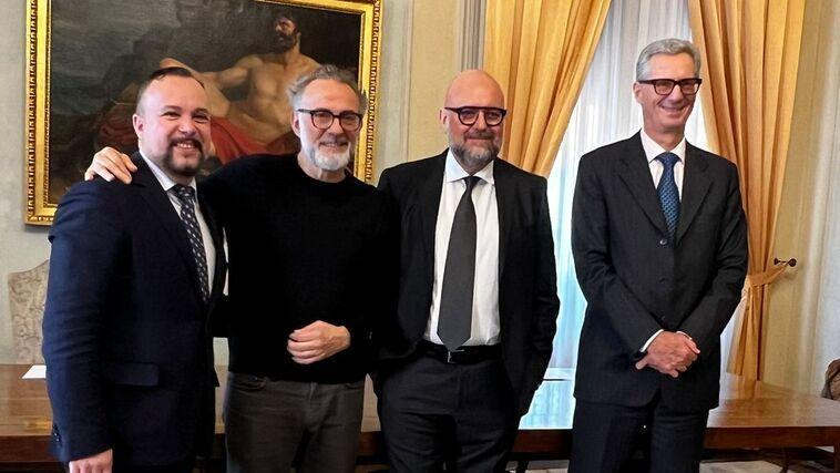 
	La presentazione dell'evento con chef Bottura e il sindaco di Modena Mezzetti

