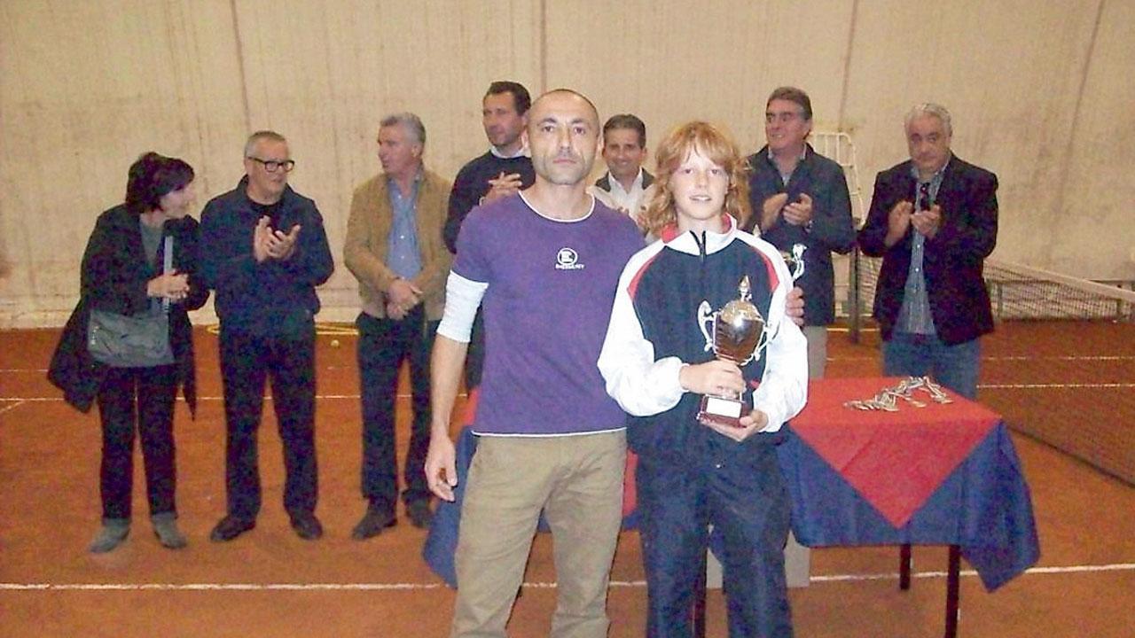 Un giovanissimo Jannik Sinner in una edizione del Trofeo Morini di qualche anno fa.