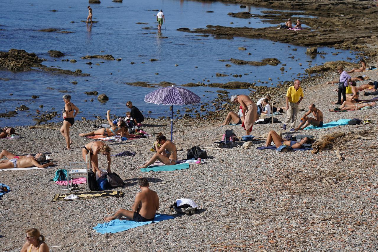 
	Livorno, venerd&igrave; 1 novembre

