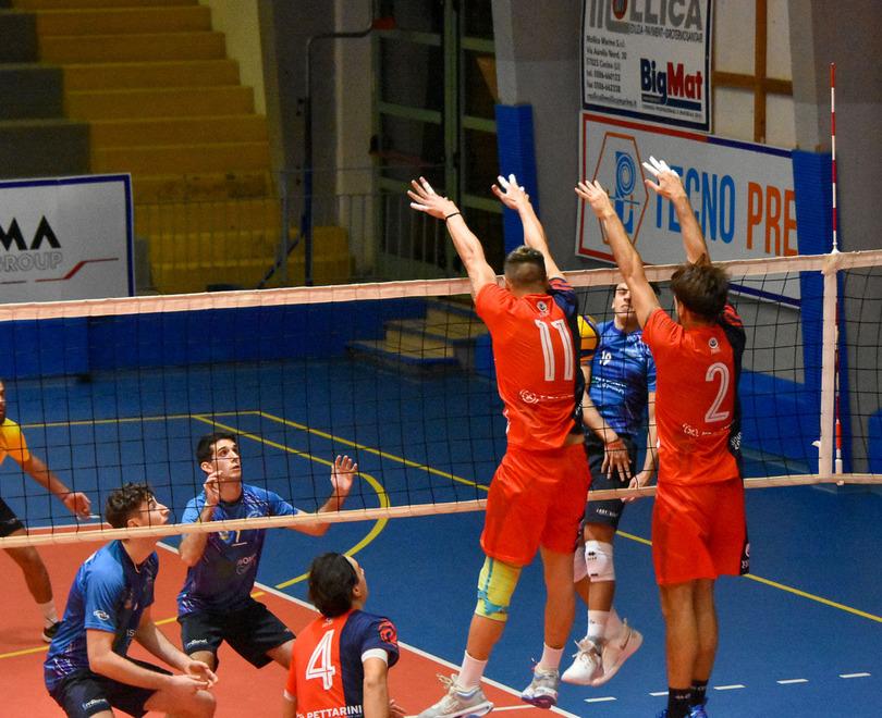 Riflettori sul Volley Cecina  c’è Castelfranco di Sotto