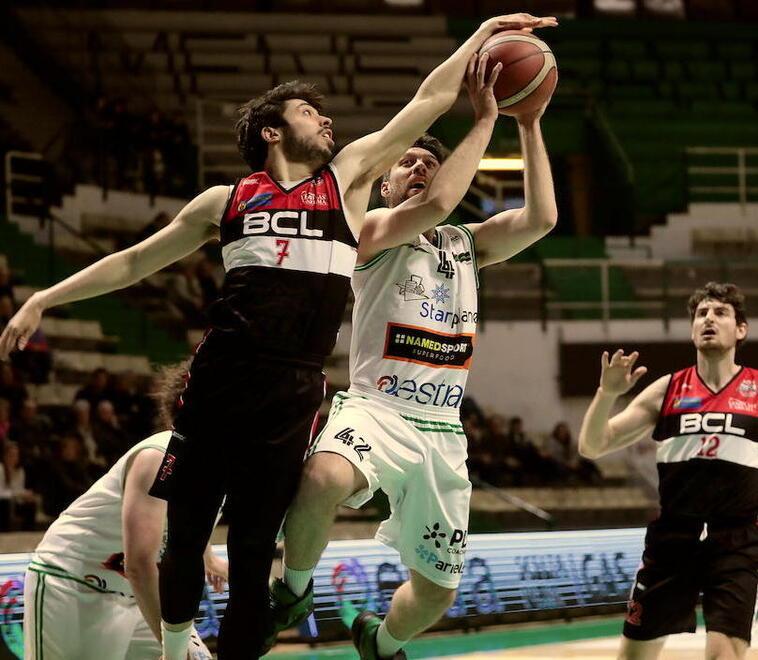 Bc Lucca Ecco il derby più difficile La sfida a casa del Mens Sana Siena
