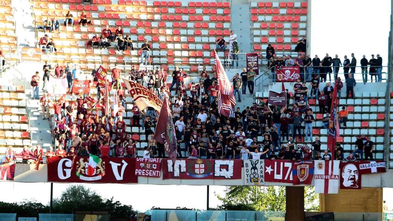 Cuore Reggiana: rimonta due gol al Bari e strappa un punto d’oro
