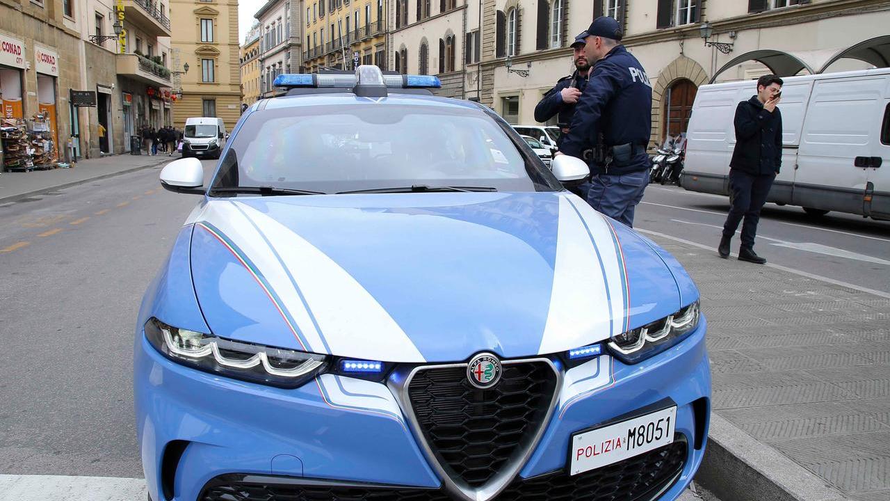 Firenze, incubo la notte di Halloween: «Violentata in un bed and breakfast del centro»