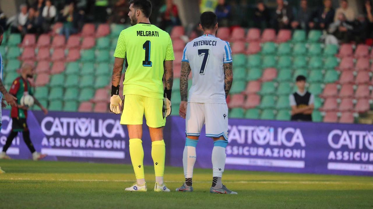 Dalla possibile impresa alla disfatta: Spal in 10 travolta dalla Ternana