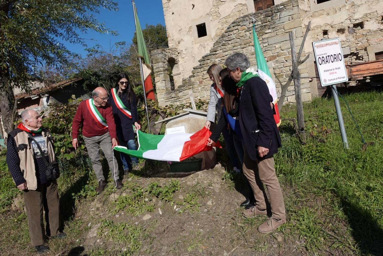 A Gombola un monumento per i due 13enni vittime di guerra