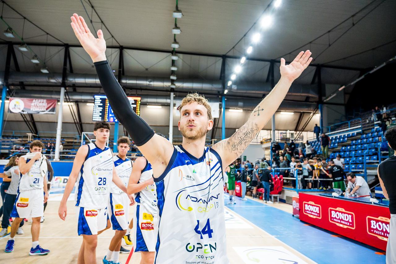 L’Adamant torna da Padova a mani vuote