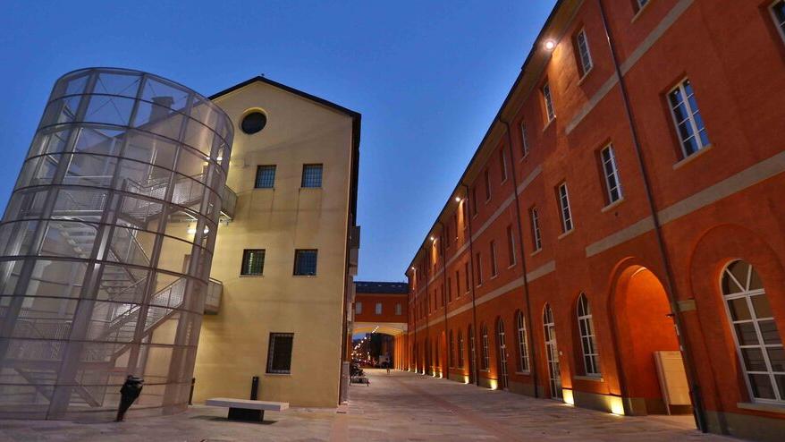 Emergenza casa a Modena, sbloccate le vendite all'ex Manifattura Tabacchi: acquistati 42 appartamenti