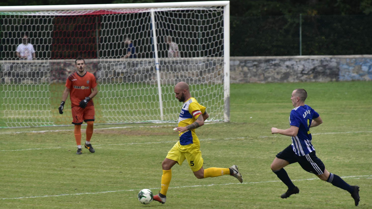 
	Fatticcioni difensore col vizio del gol (foto Pabar)

