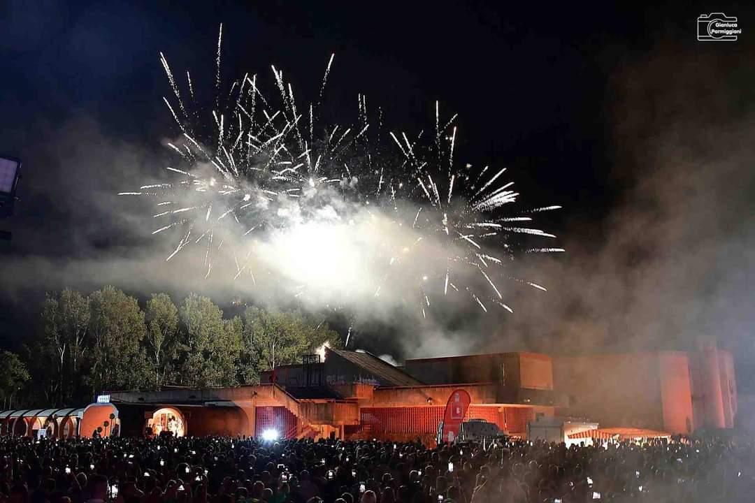 La festa di Capodanno del Marabù nella piazza del Parco Innovazione