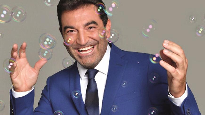 Max Giusti protagonista a Ferrara: «La comicità è antidoto alla solitudine»