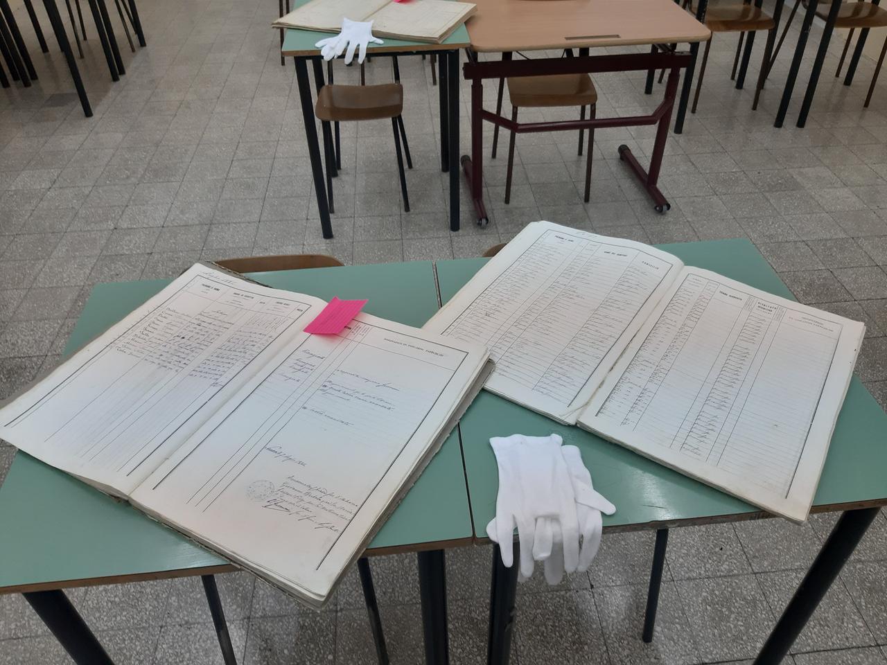 Liceo Asproni, l’archivio storico trasloca per lavori in corso