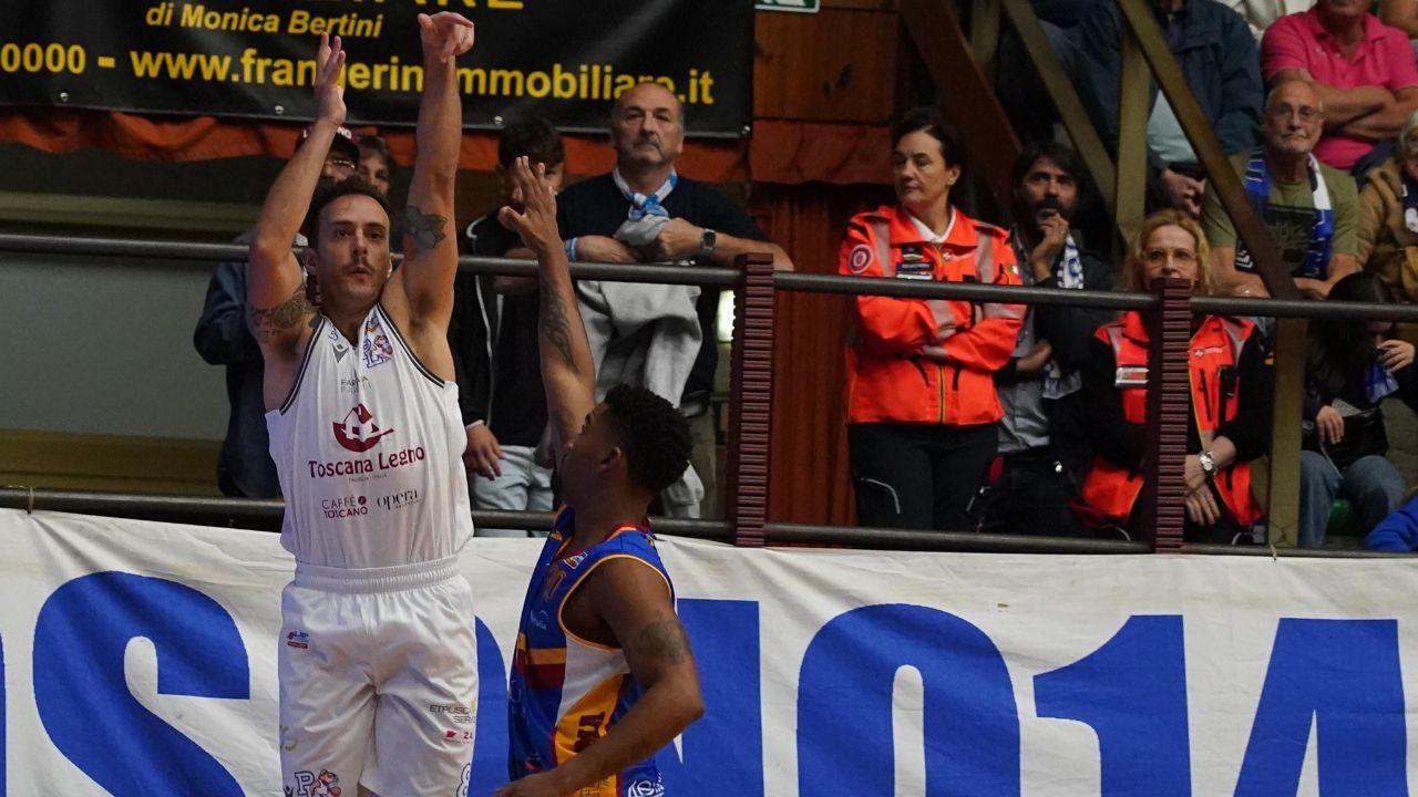 Maurizio Del Testa in campo contro Roma (foto Franco Silvi)