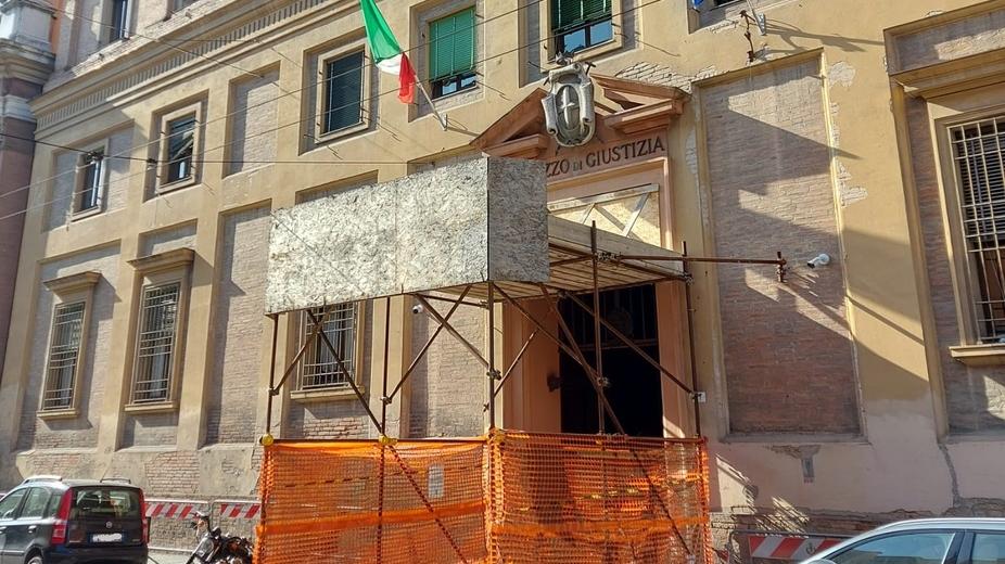 Chiesti 115 anni di carcere per la "banda dello spaccio" di Modena