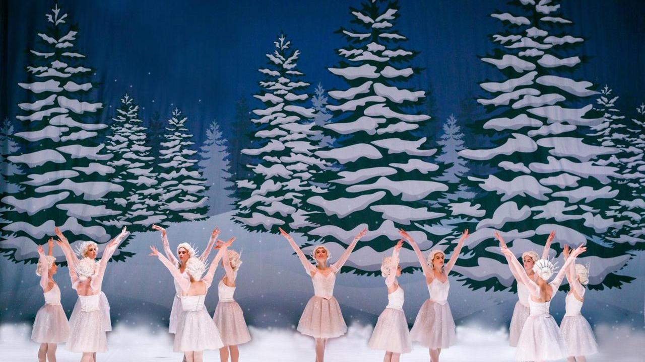 Lo Schiaccianoci, la fiaba del Natale arriva a Livorno