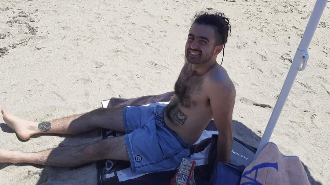 L’appello disperato della madre di Micheal Frison: «Aiutatemi a cercarlo»