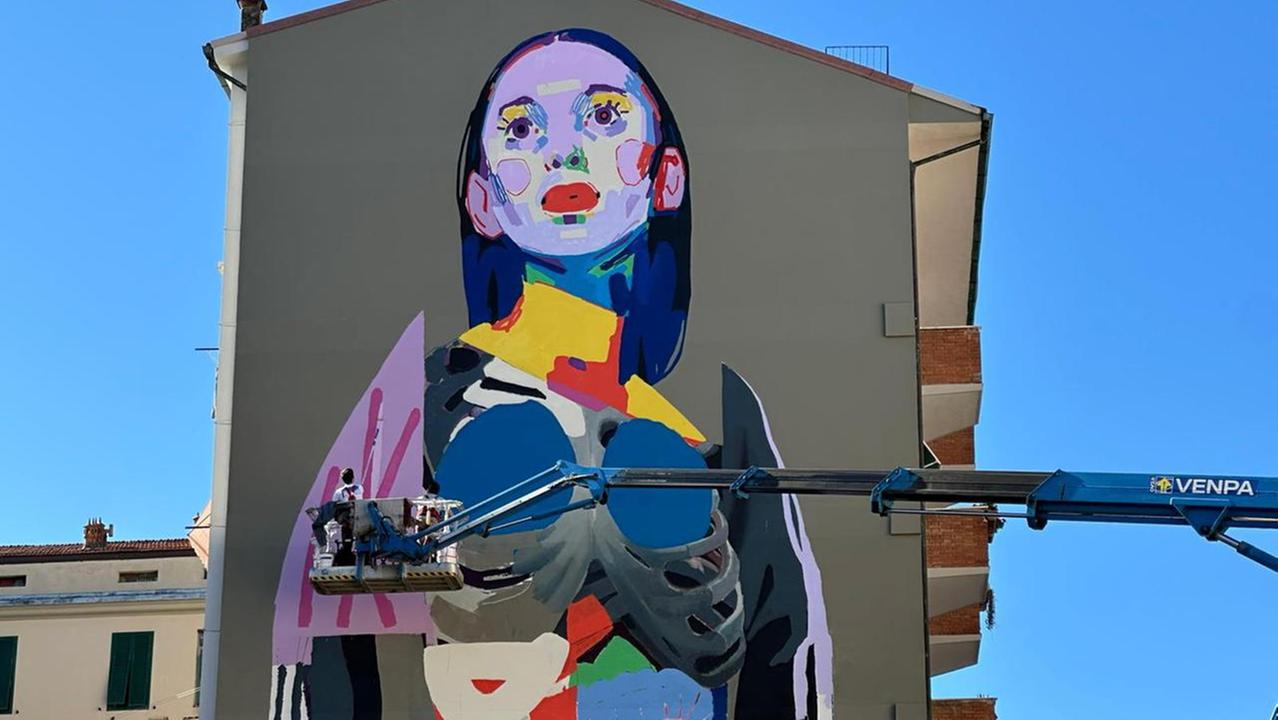 La donna-collage