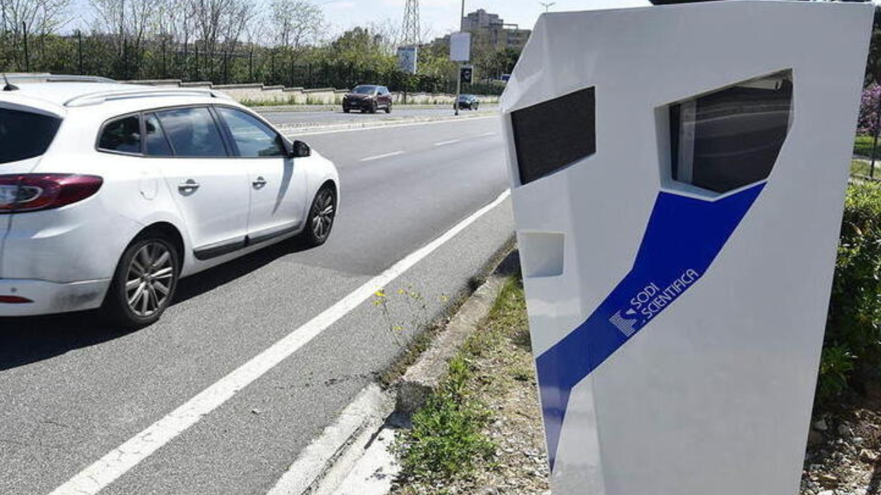 L’autovelox installato su viale Unità d’Italia a Piombino