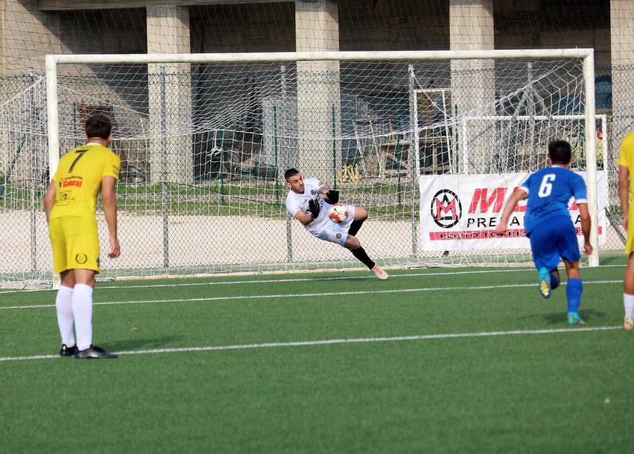 Con lui tra i pali non c’è storia: ecco i segreti del portiere para rigori