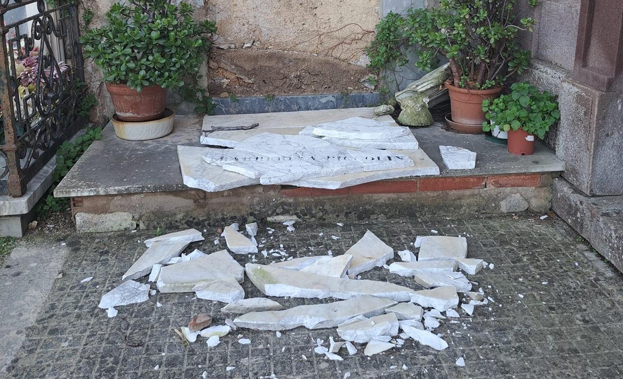 Sassari, la lapide di Barberina Piccolina restaurata grazie alla raccolta fondi sui social