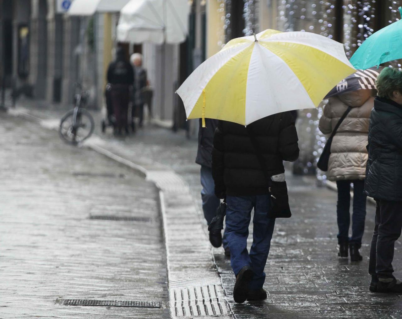 Dopo la nebbia il freddo: in arrivo pioggia e neve in Alto Appennino