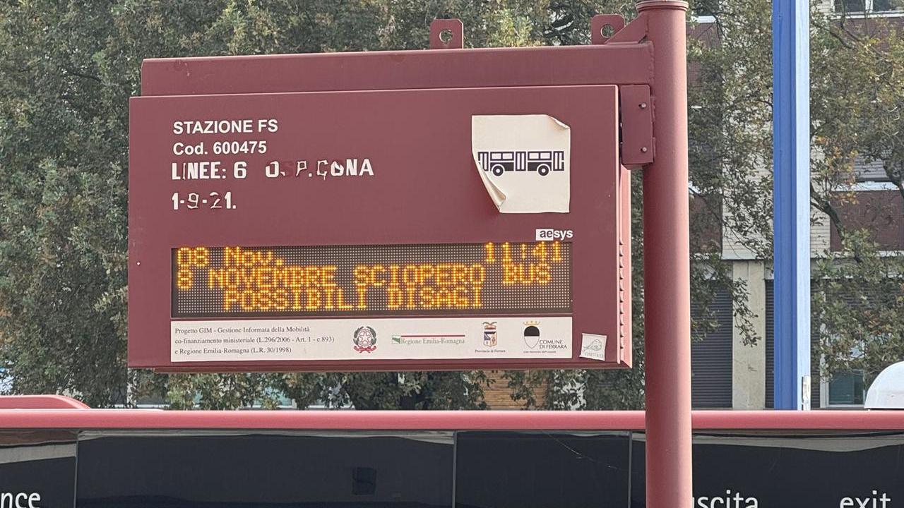 Ferrara, sciopero bus: salta oltre il 90% delle corse