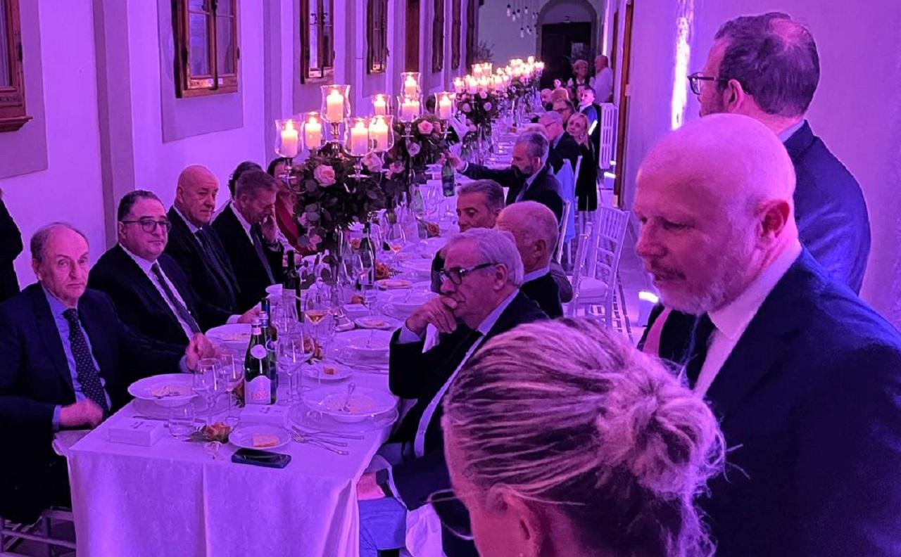 
	Un momento della cena di presentazione


