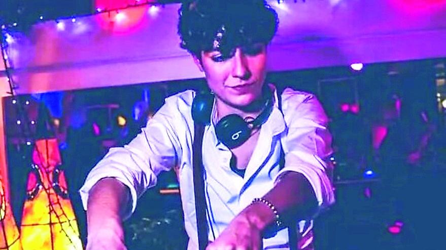 Compra una consolle ma è rubata, disavventura per la dj Babel. Condannato il venditore