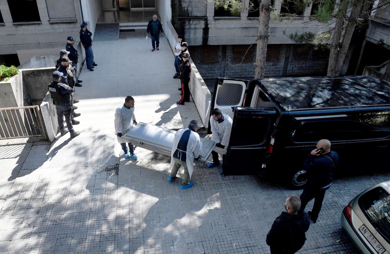 
	La casa di via Gonario Pinna dove abitavano Maria Ernestina Riccardi e l'assassino Roberto Gleboni

