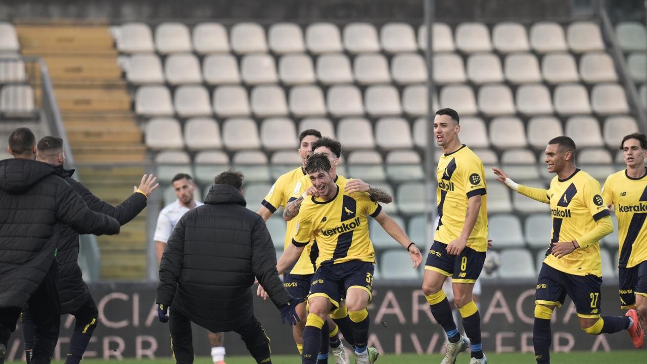 Modena, finalmente i tre punti: Mandelli vince al debutto