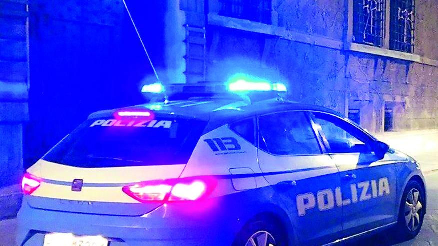 I ladri si schiantano dopo l’inseguimento “Derubato due volte dalle stesse persone”