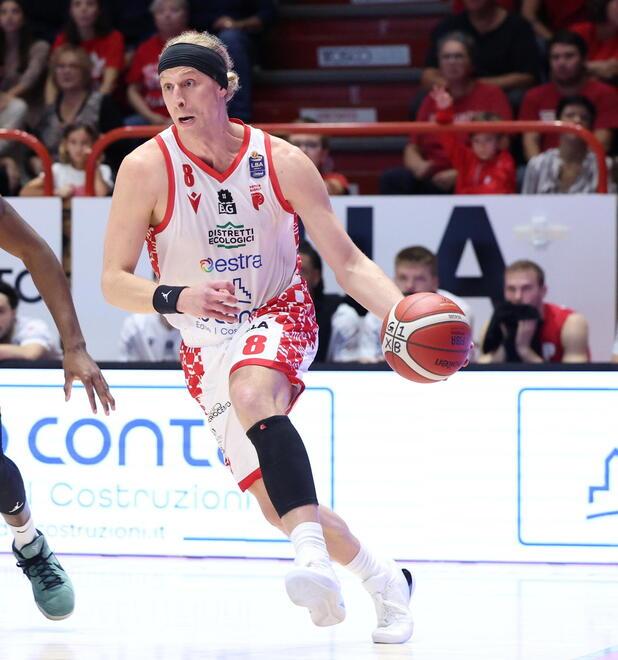 Non bastano Christon e Rowan, Pistoia cede nel finale a Sassari<br>
