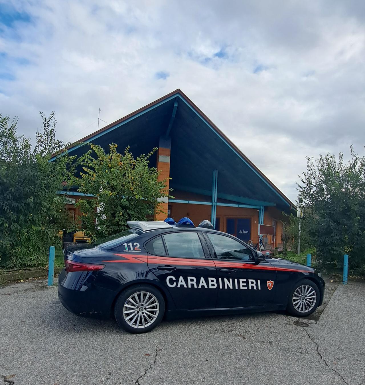 Rapinatore arrestato mentre chiedeva l’elemosina