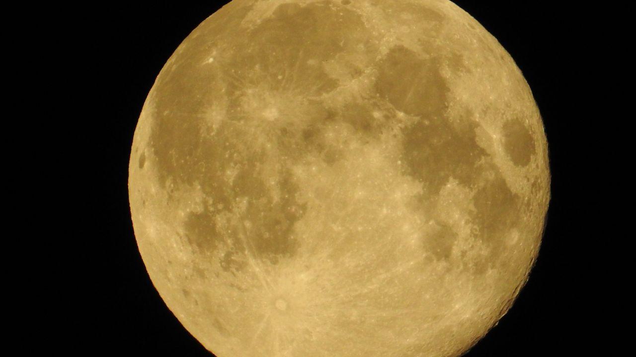 
	Una bella immagine della luna (foto di repertorio)

