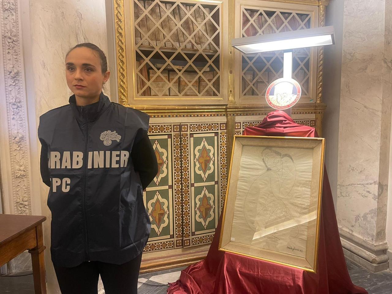 Modigliani, Banksy, Picasso e gli altri: scoperta a Pisa una rete internazionale di falsari di opere d’arte – Video