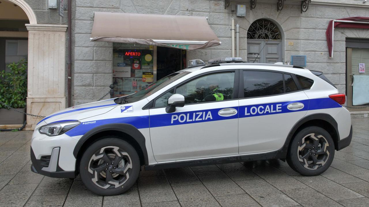 Olbia, il sindaco Nizzi conferma la chiusura notturna dei minimarket