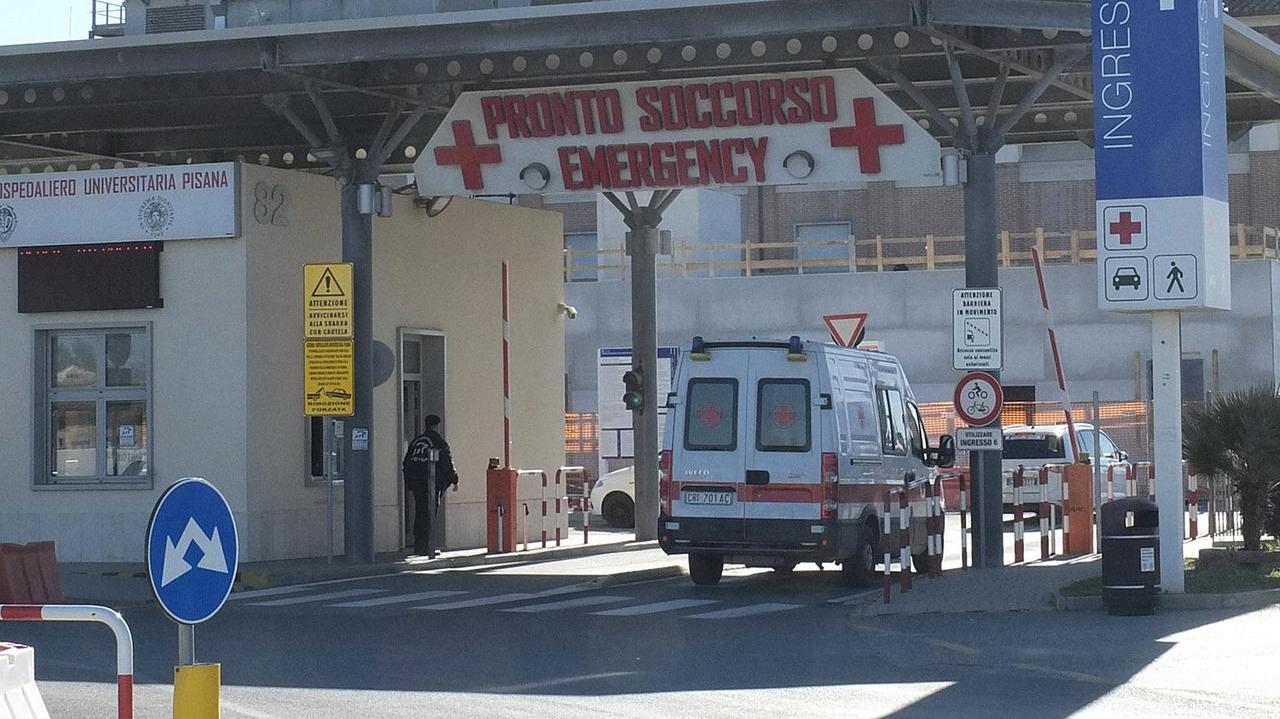 L'ingresso del Pronto soccorso dell'ospedale Cisanello (foto d'archivio)