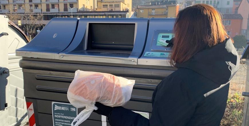 
	Anche carta e plastica andranno conferite in cassonetti che si apriranno con la tessera

